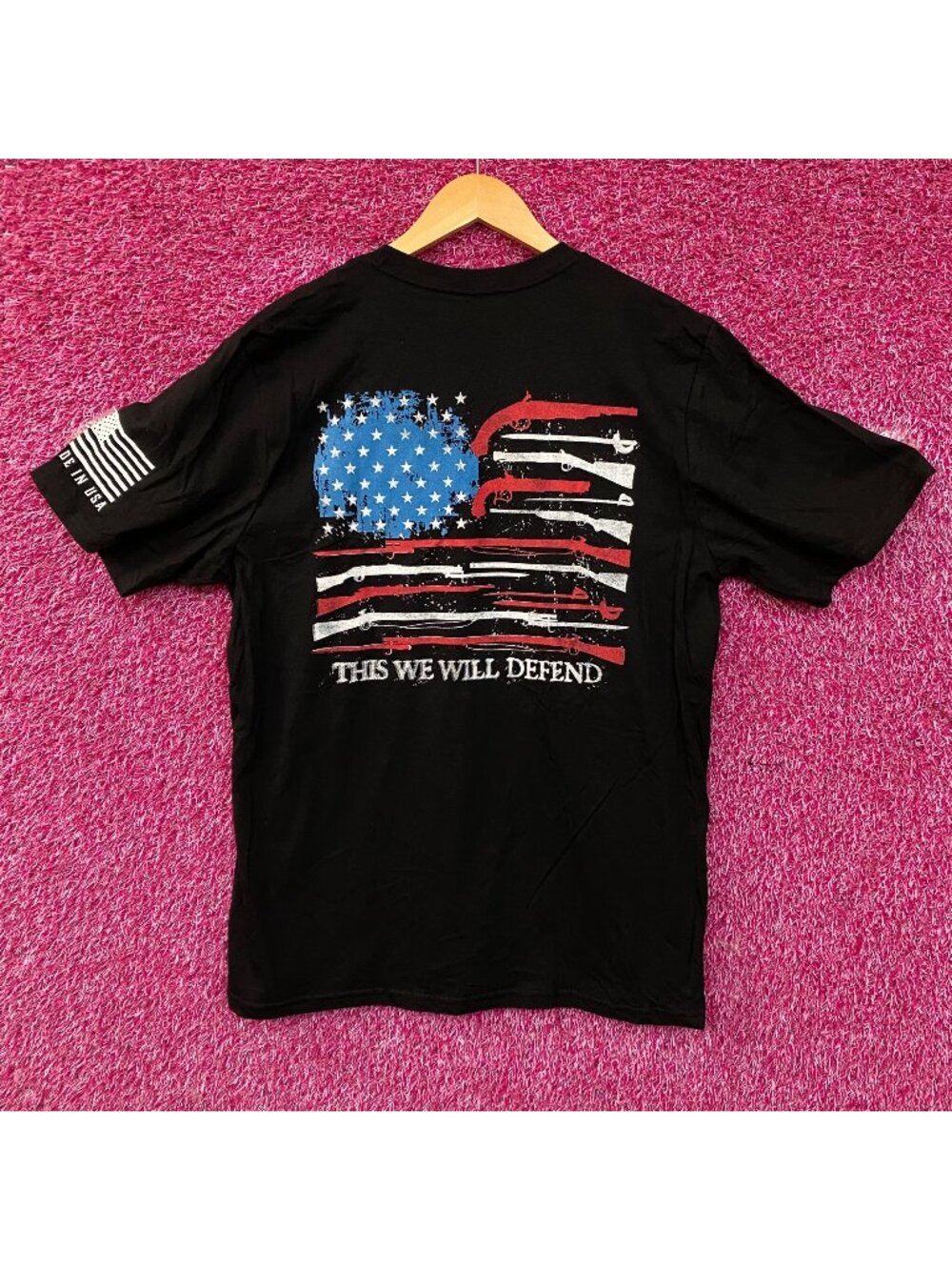 Bass Pro Shops "This We Will Defend" Graphic T-shirt Large